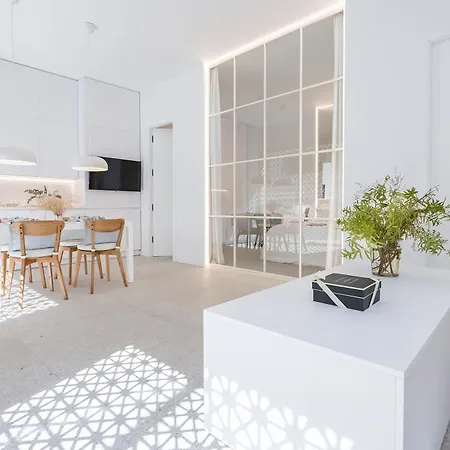 Bhost - Lumiere Cordoba