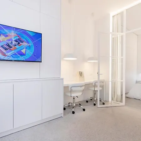 Bhost - Lumiere Κόρδοβα