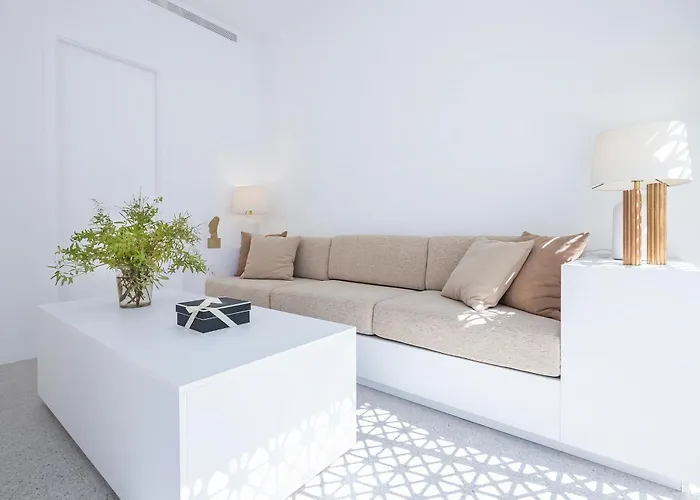 Bhost - Lumiere * Córdova