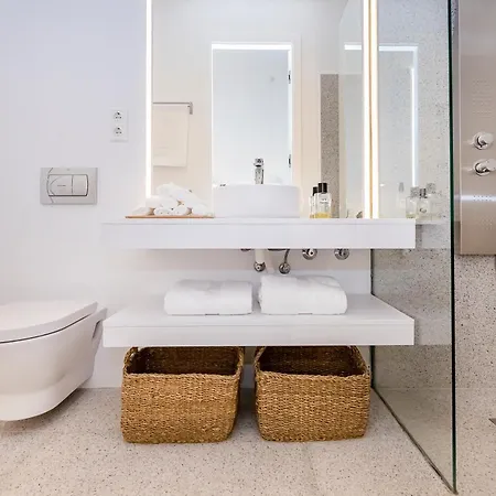 Bhost - Lumiere * Córdoba