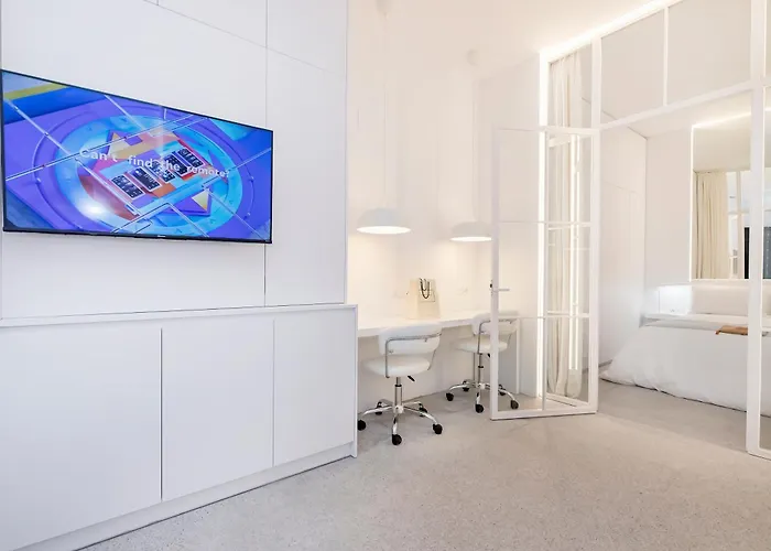 Bhost - Lumiere コルドバ